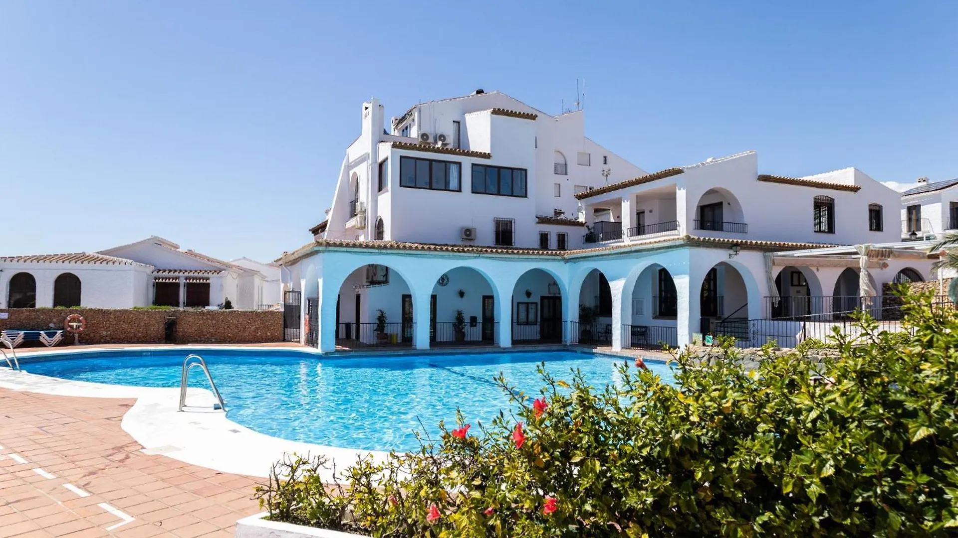 Apartment Capistrano Village, 1 Bedroom + Free Wi-Fi Nerja