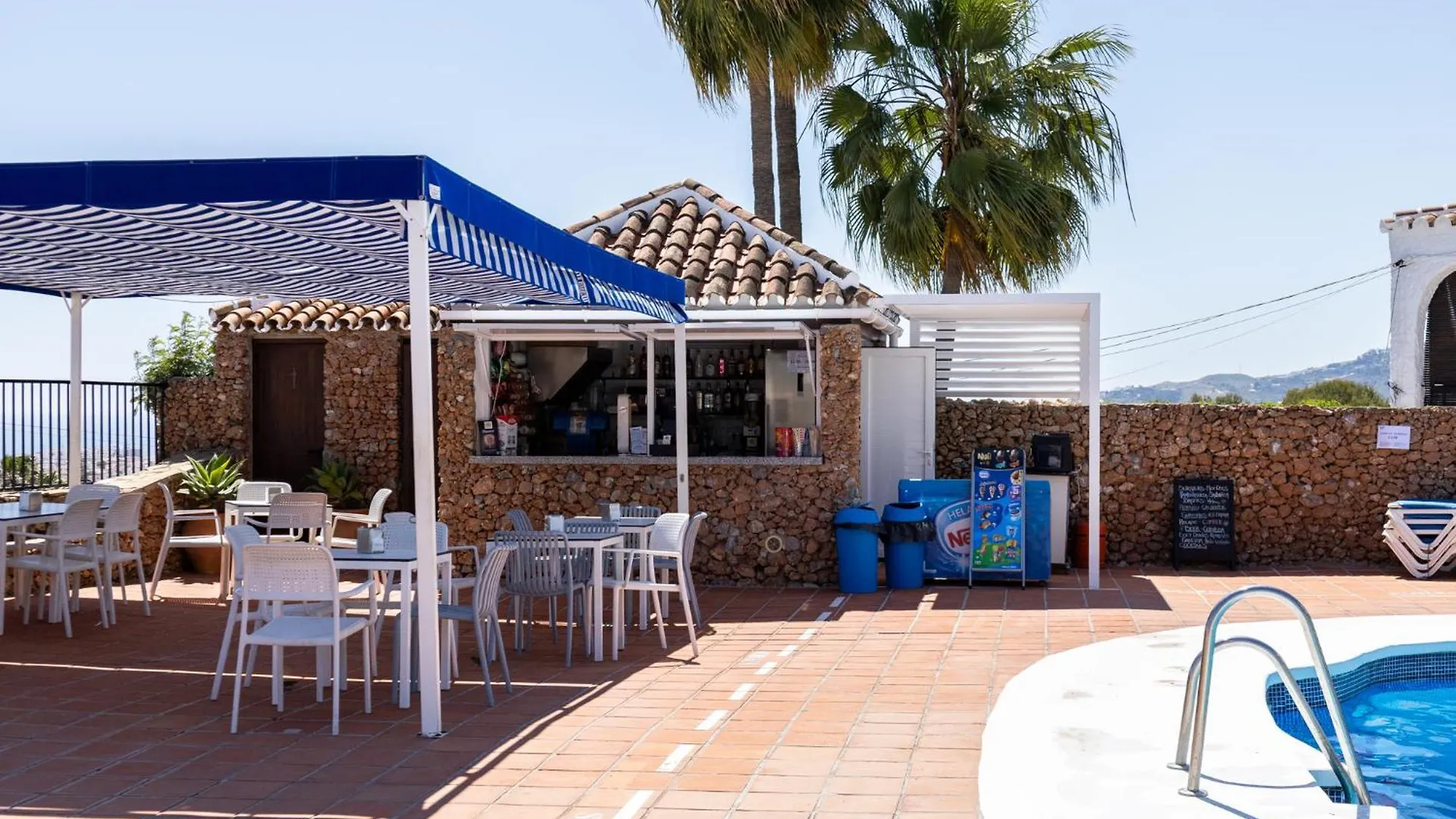 Capistrano Village, 1 Bedroom + Free Wi-Fi Nerja Spanien